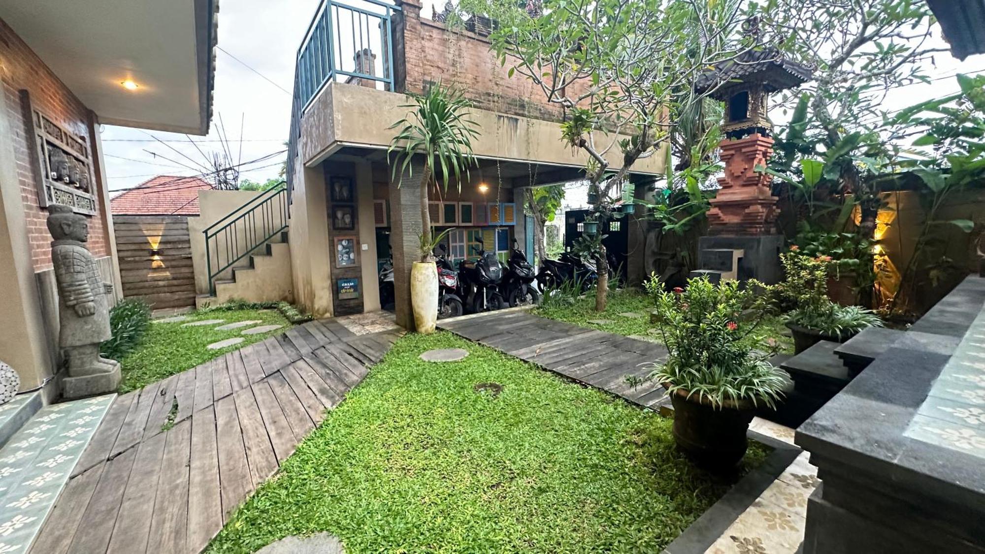 Bukawa Apartment Jimbaran (Bali)